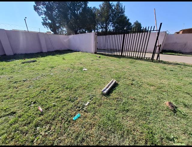100M² VACANT LAND FOR SALE IN VANDERBIJLPARK CW 5